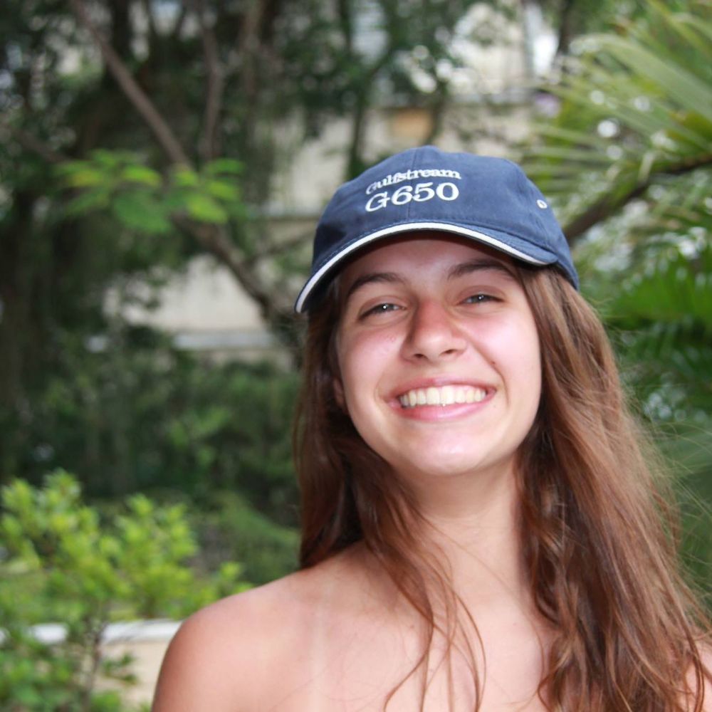 Meet your Posher, Briana